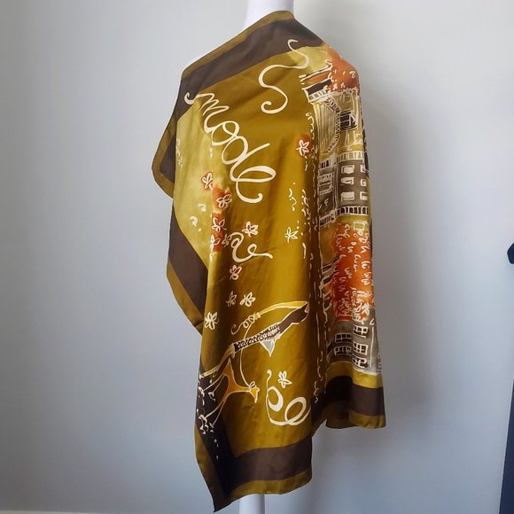 RARE * Vtg Italian City Scene Scarf City Scape Dogwalking Brown Hues Satiny Fees - Picture 4 of 9